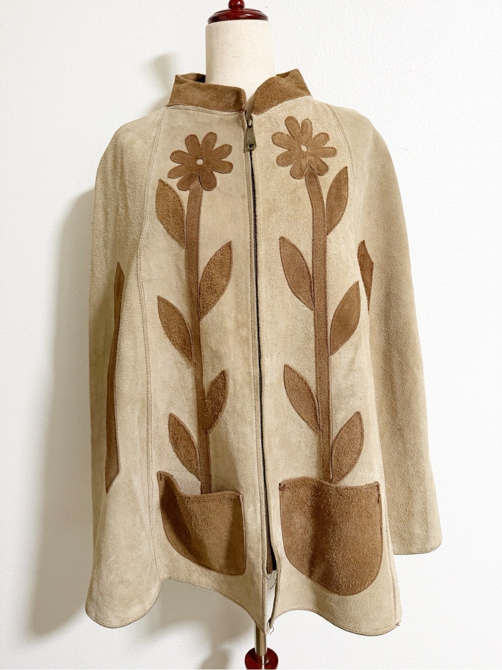 Vintage 70s Suede Leather Flower Patch Cape Retro Mod One Size